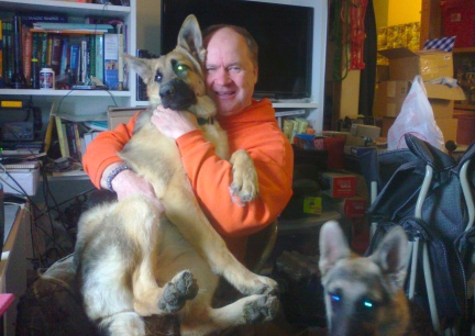 Deron Holding Tekoa, Titus on Floor Nearby 2014-01-24