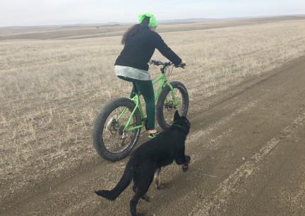 Tabaliah with Marna Riding Bicycle 2017-03-28